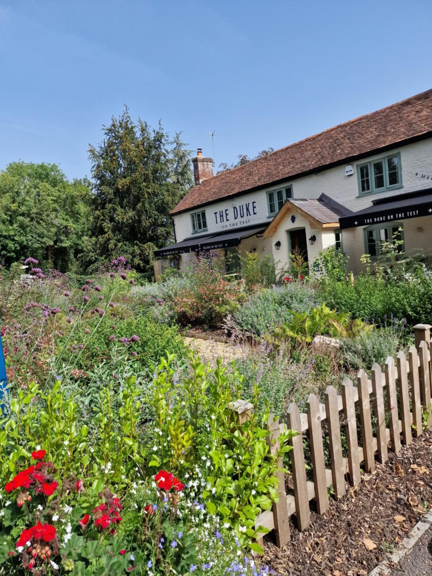 The Duke On The Test Romsey Extérieur photo
